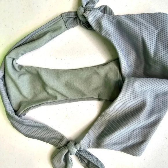 No Boundaries Gray Bikini Bottom Swimwear Swimsuit Size Small - Picture 5 of 5